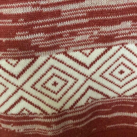 Koret Crew Neck Sweater with fringe detail in white and coral Size Large - Picture 9 of 9